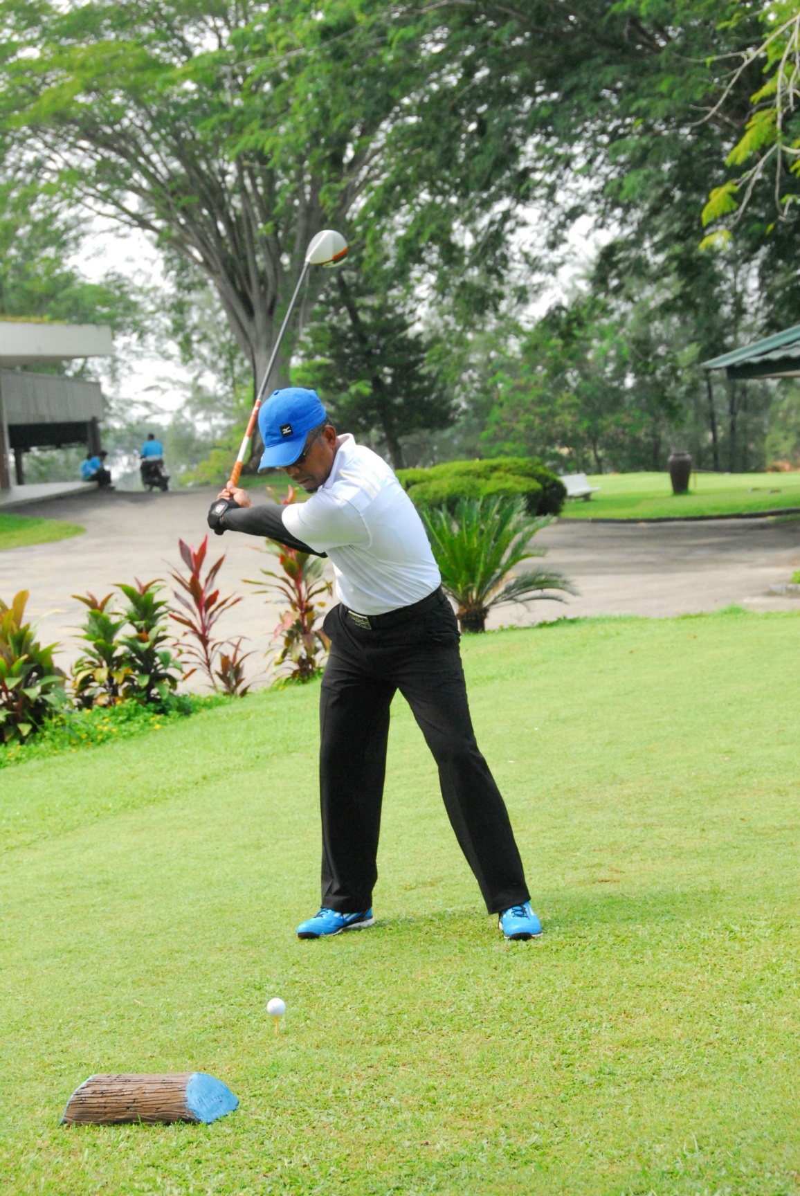 PRO15 157 GOLF DSC 0455.JPG